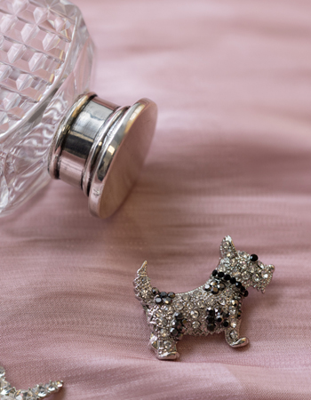 Sparkly Scottie Brooch