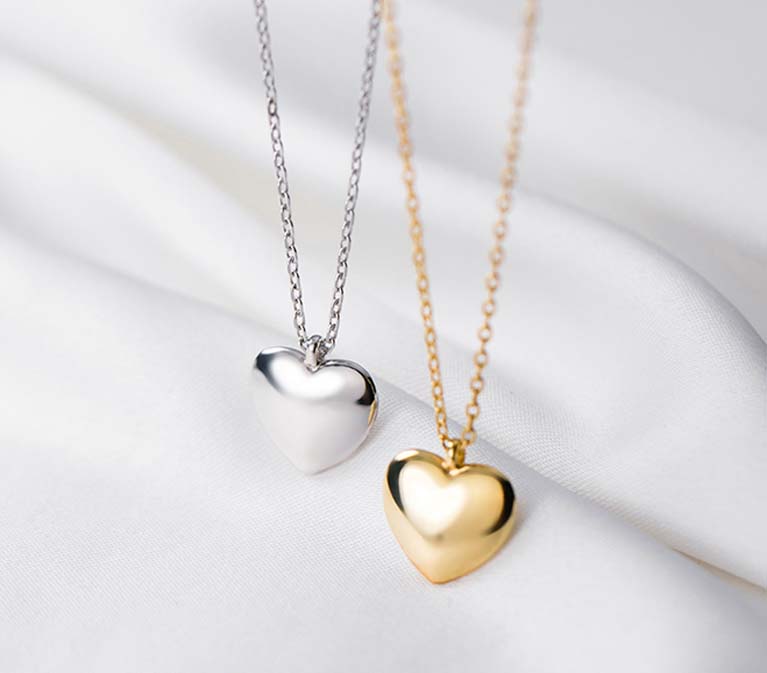 Solid Heart Pendant Necklace