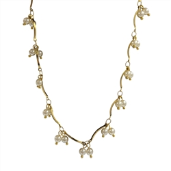 Curved Link Pearl Drop necklace in 18K Gold Plate